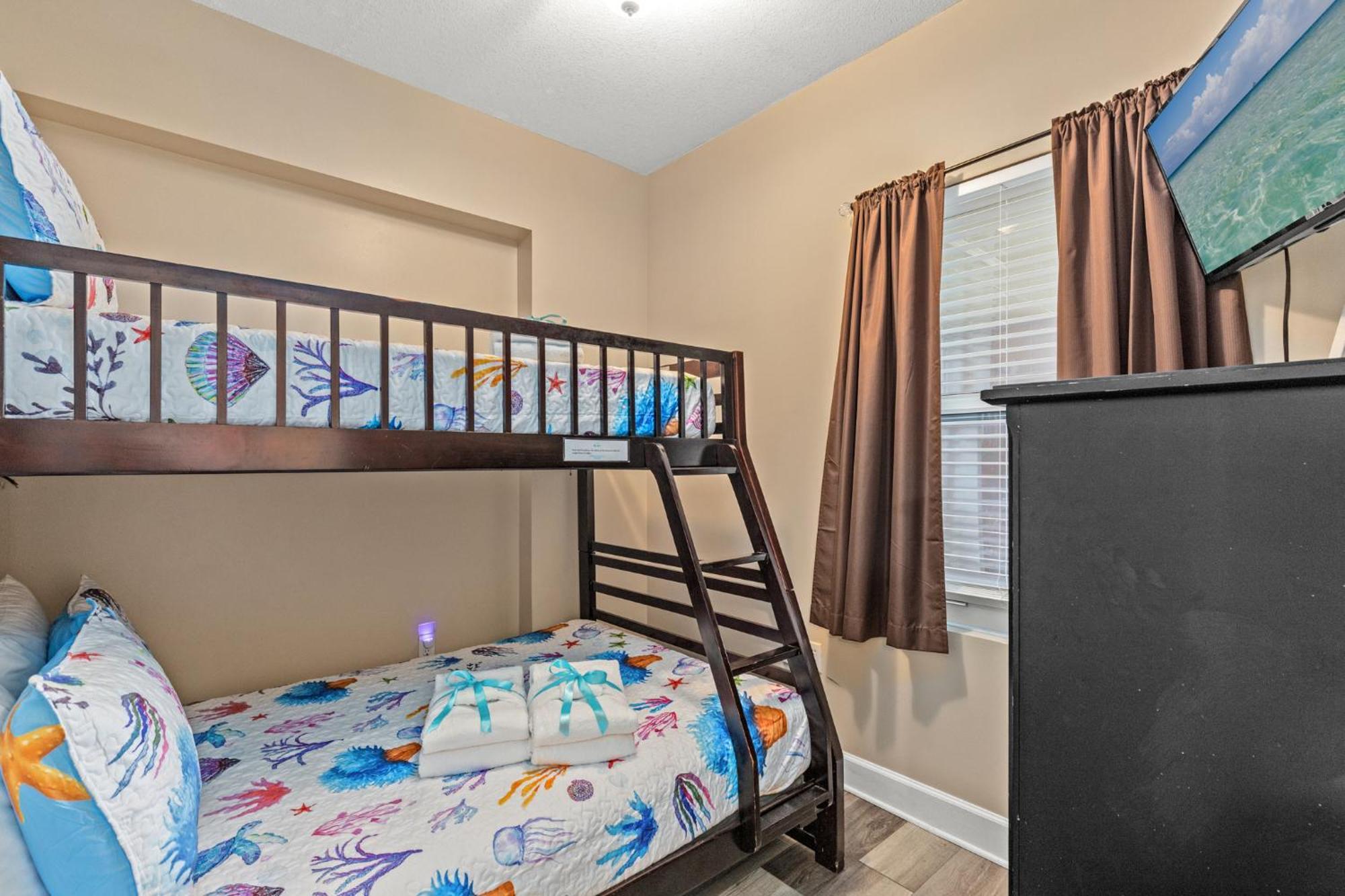 Gulf Front Master Br In Sunrise Beach With Amazing Views! Sleeps 7! Panama City Beach Luaran gambar